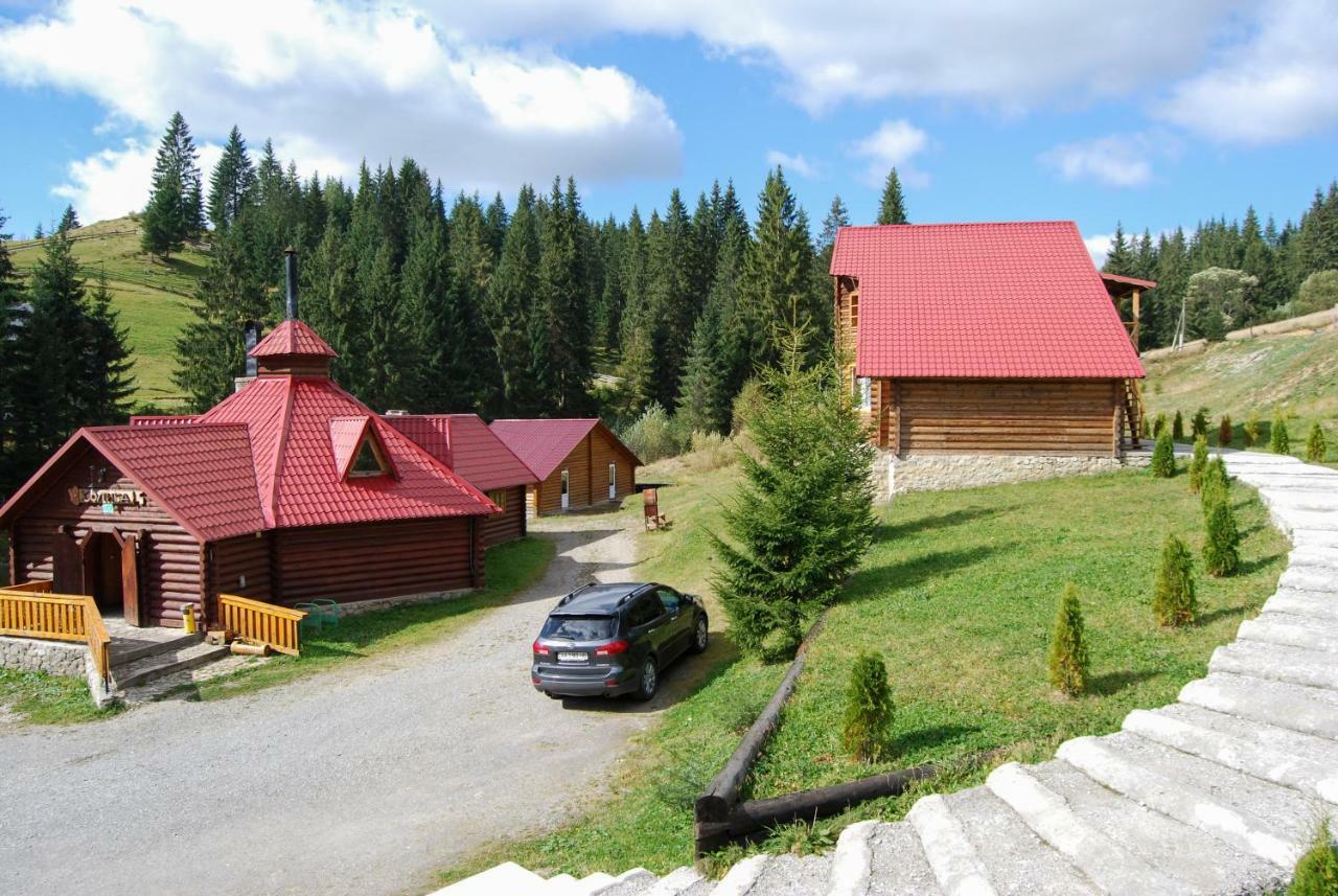 Cheres Hotel Яблуниця Екстериор снимка