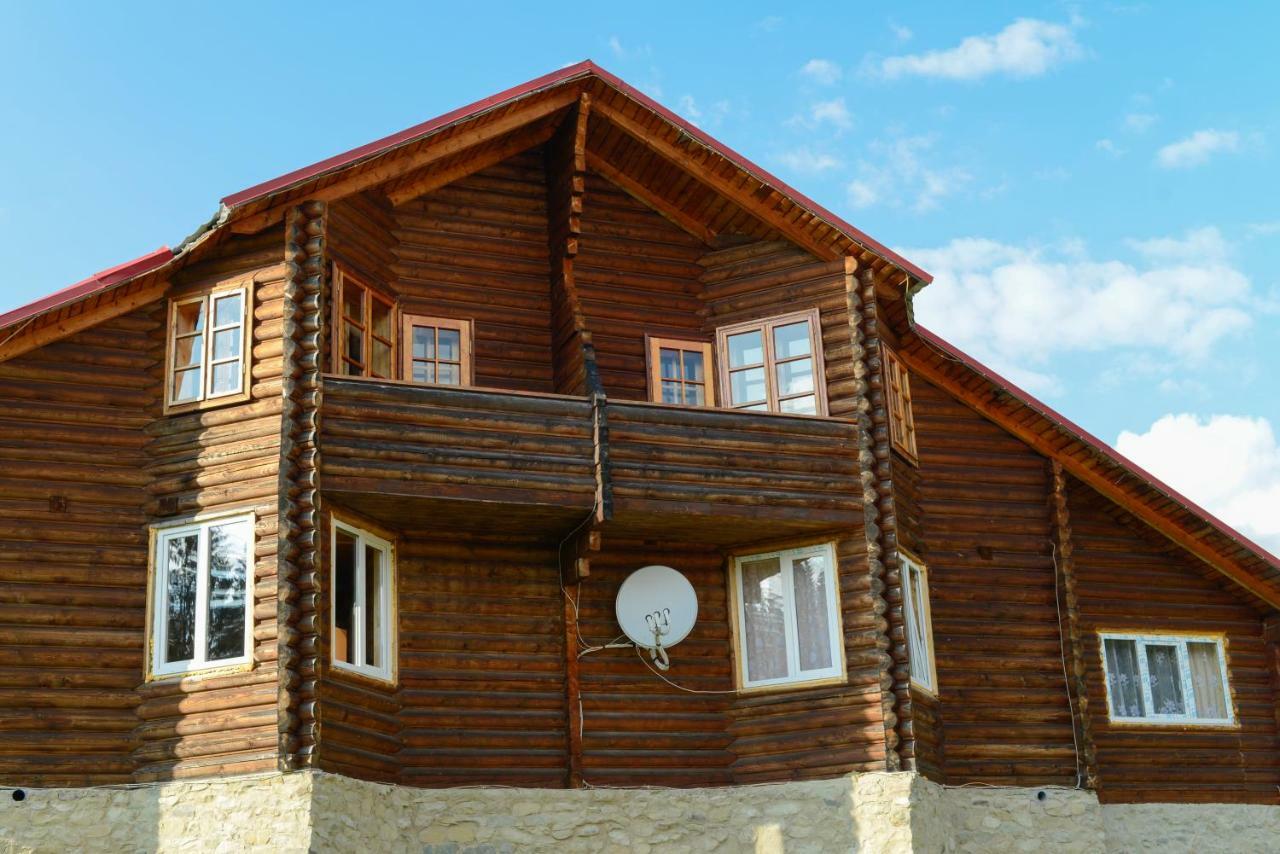 Cheres Hotel Яблуниця Екстериор снимка