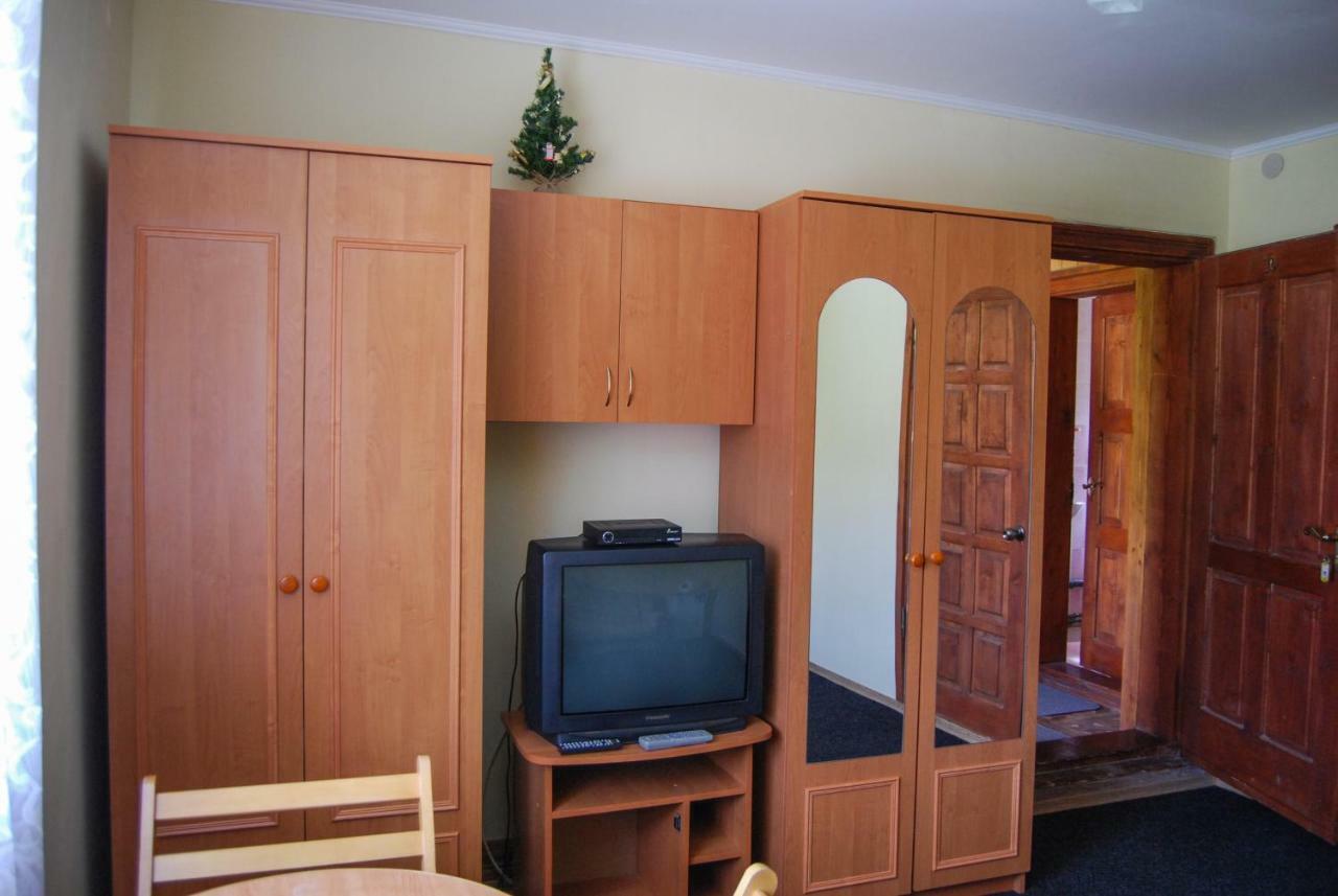 Cheres Hotel Яблуниця Екстериор снимка